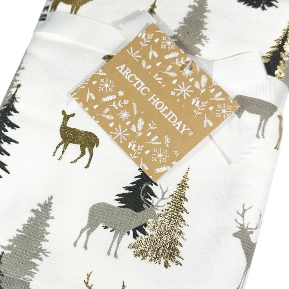 New Artic Holiday CHRISTMAS SCENE Set of 2 Hand Towels